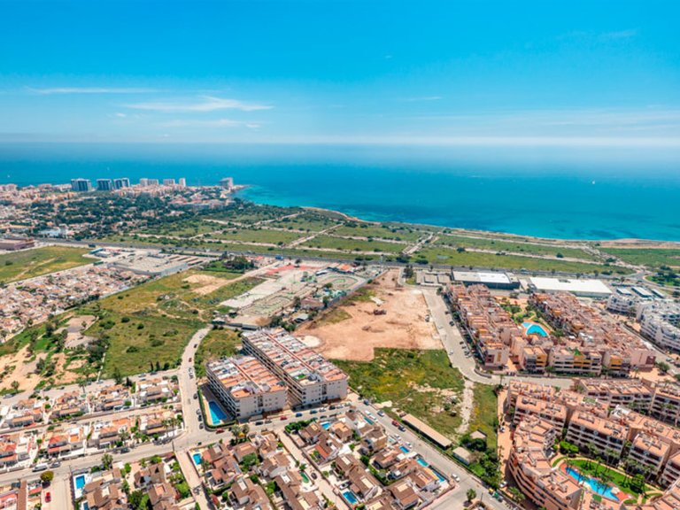 Apartment for Sale in Orihuela Costa, Alicante 2