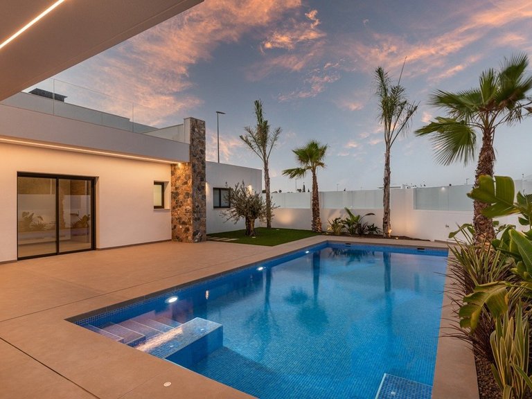 Villa for Sale in Santiago De La Ribera, Murcia 39