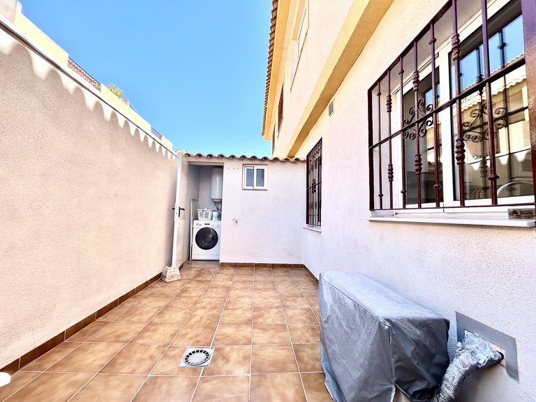 Apartment for Sale in La Zenia, Alicante 13