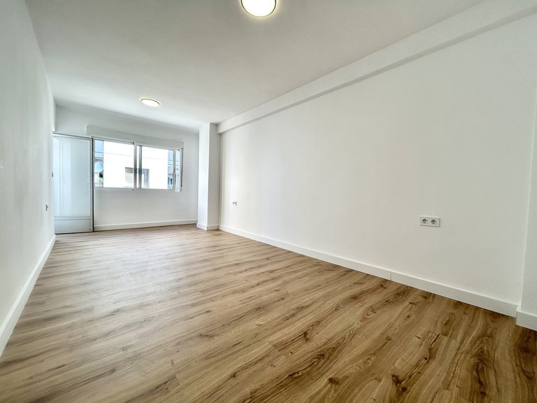 Apartment for Sale in Torrevieja, Alicante 9