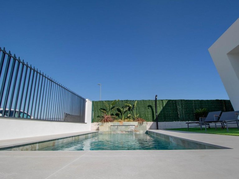 Villa for Sale in Finestrat, Alicante 28