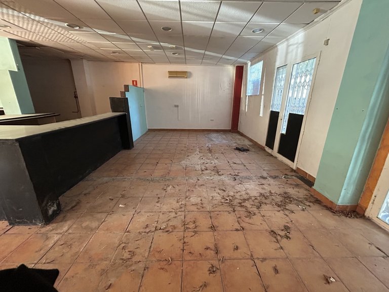 Commercial for Sale in Villamartin, Alicante 8