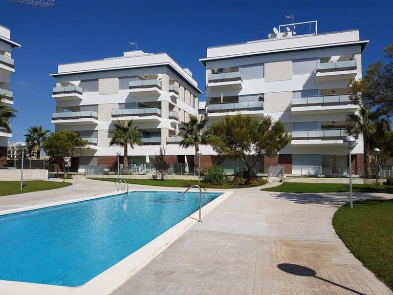Villa for Sale in Playa Flamenca, Alicante 1