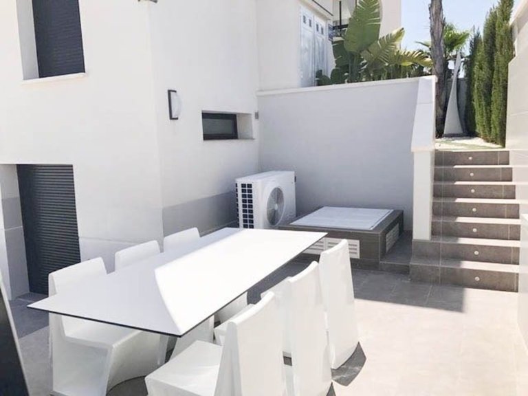 Villa for Sale in Ciudad Quesada, Alicante 25