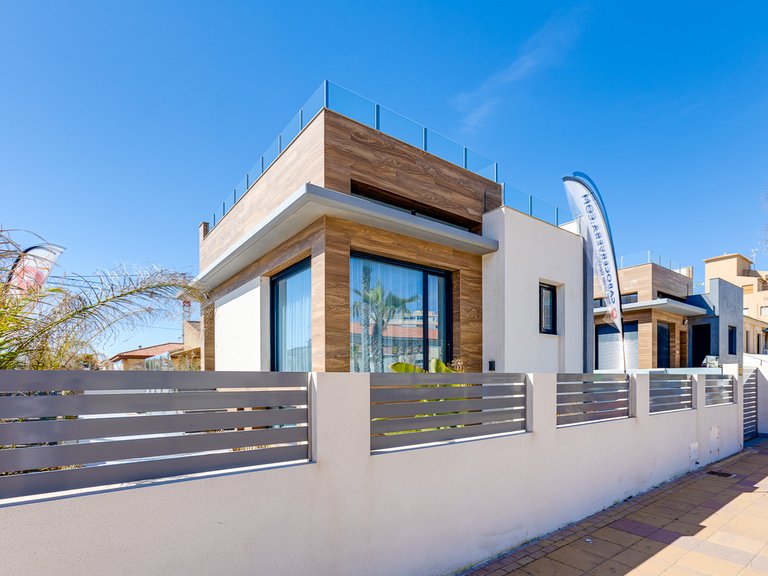 Villa for Sale in La Mata, Alicante 32