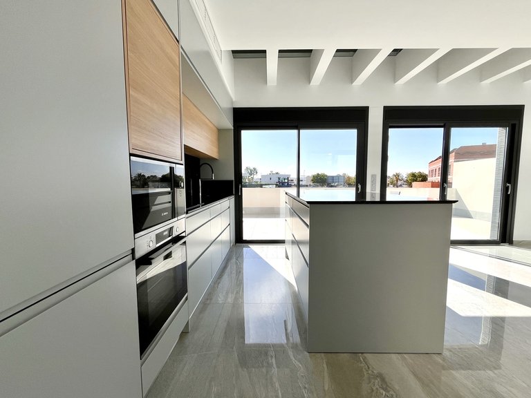 Villa for Sale in San Pedro Del Pinatar, Murcia 4