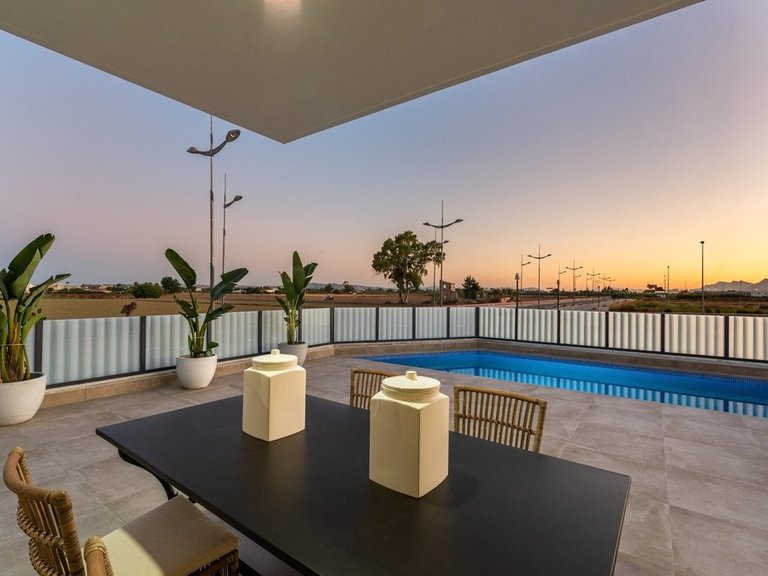 Villa for Sale in Dolores, Alicante 35