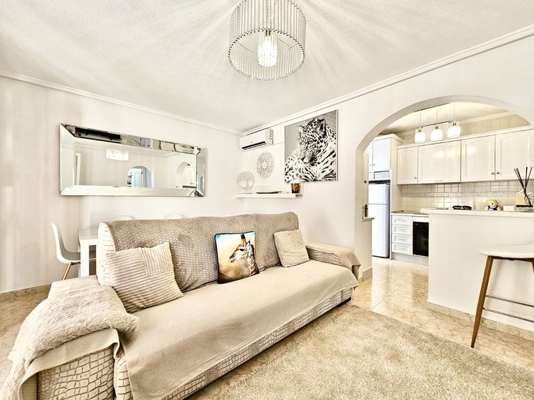Town House for Sale in Punta Prima, Alicante 7