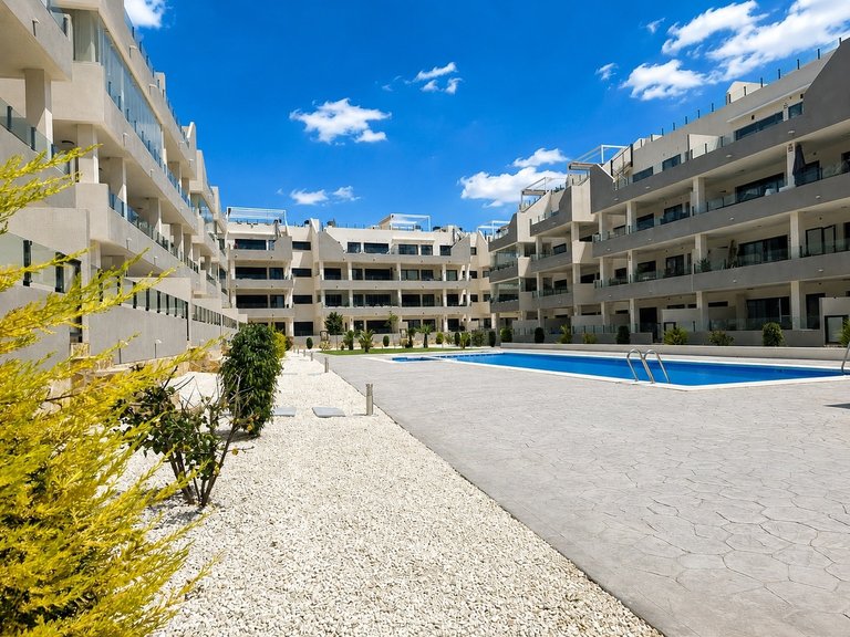 Apartment for Sale in Los Dolses, Alicante 3