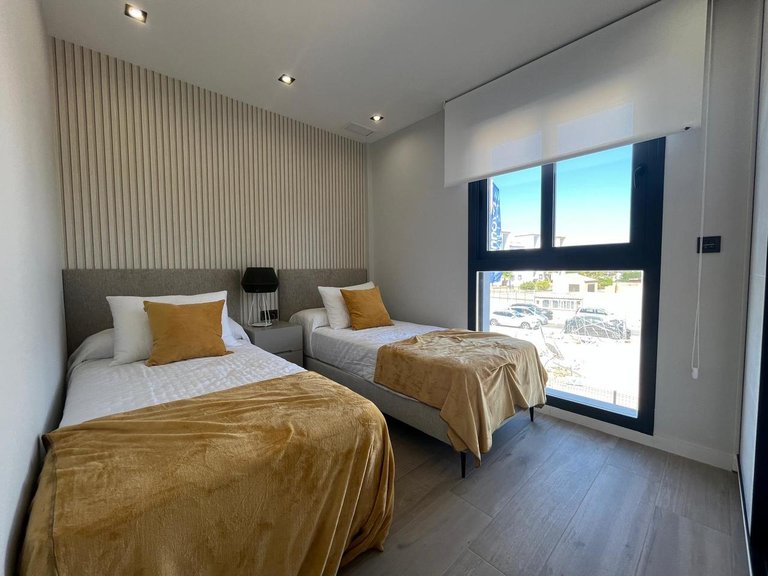 Penthouse for Sale in Punta Prima, Alicante 14