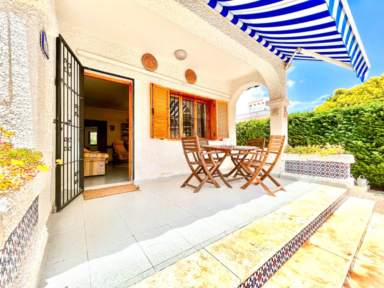 Villa for Sale in La Zenia, Alicante 2