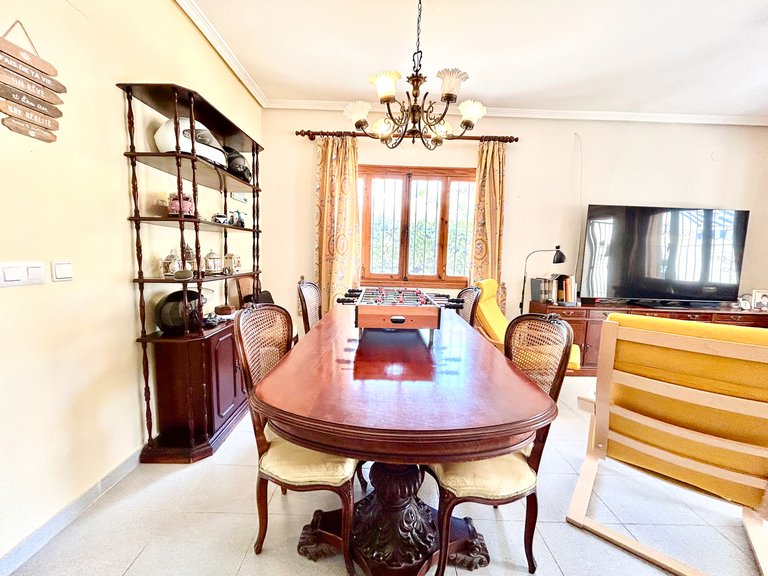 Villa for Sale in La Zenia, Alicante 14