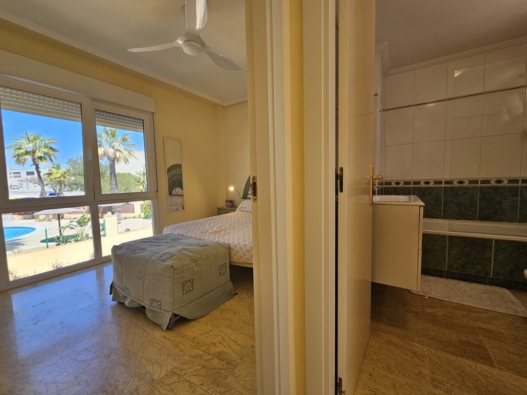Villa for Sale in Dehesa De Campoamor, Alicante 19