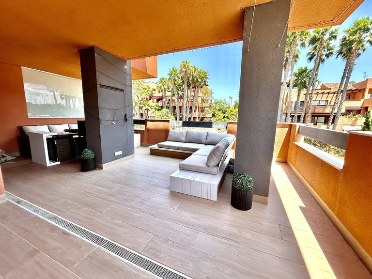 Apartment for Sale in Villamartin, Alicante 31