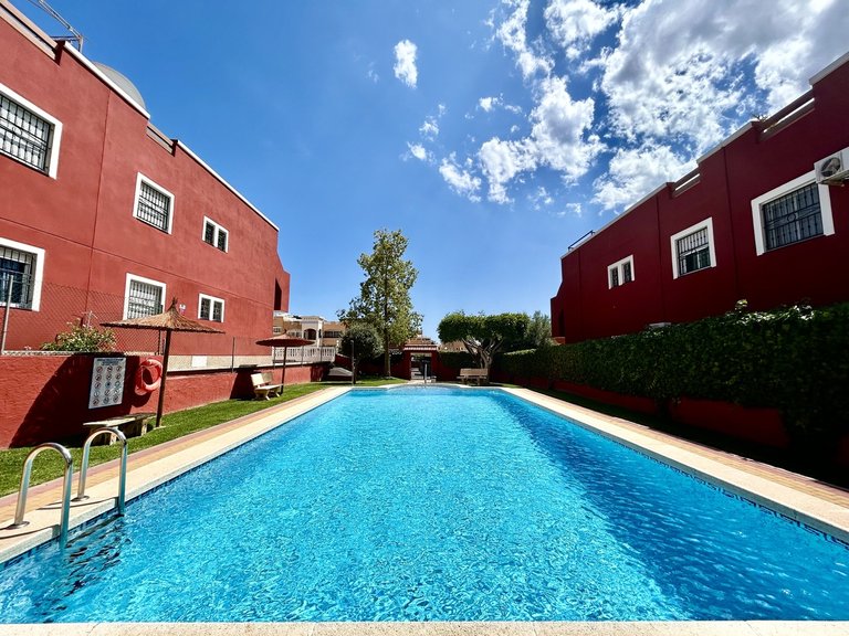 Apartment for Sale in Los Balcones, Alicante 1