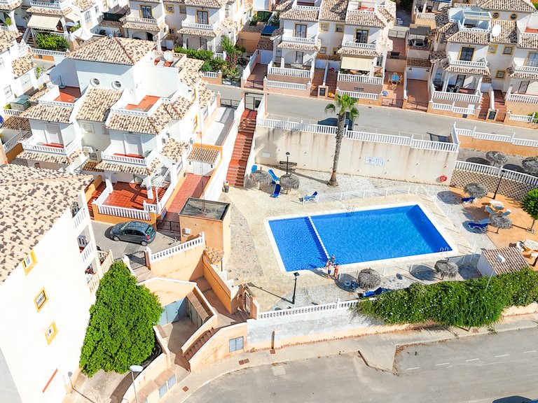 Apartment for Sale in Cabo Roig, Alicante 25