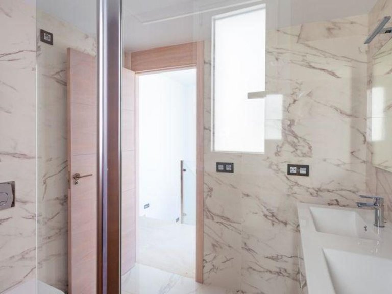 Villa for Sale in Guardamar Del Segura, Alicante 14