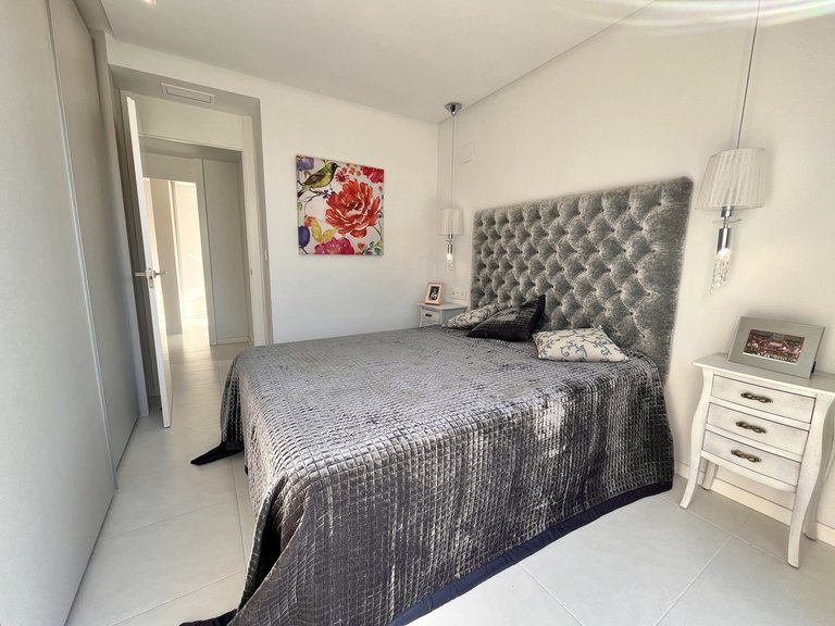 Villa for Sale in Villamartin, Alicante 14