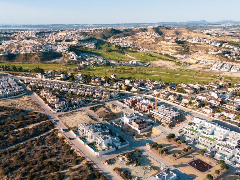 Villa for Sale in Rojales, Alicante 40
