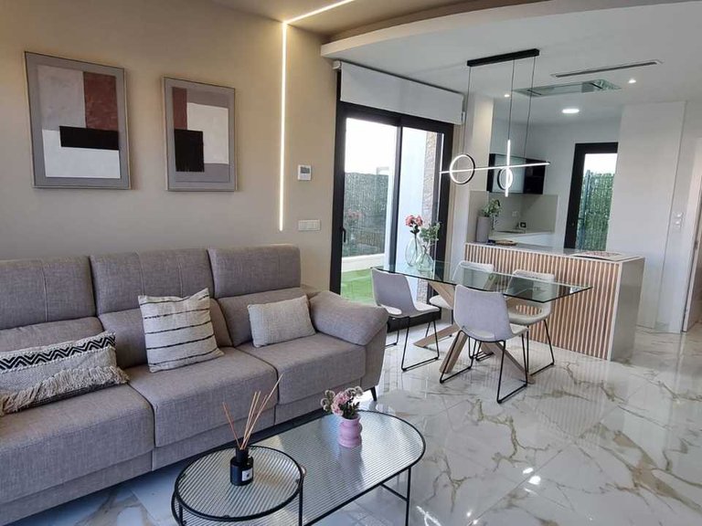 Villa for Sale in Los Montesinos, Alicante 6