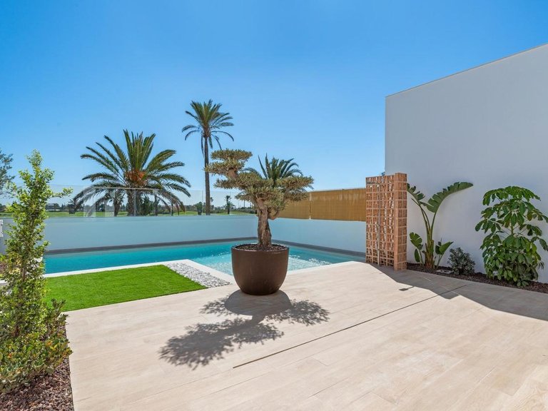 Villa for Sale in Los Alcazares, Murcia 14