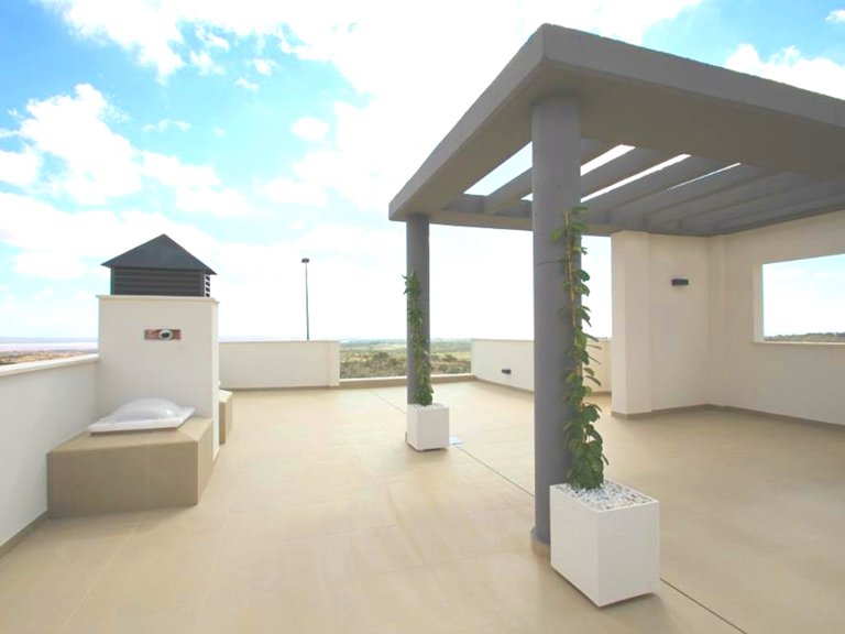 Villa for Sale in Dehesa De Campoamor, Alicante 16