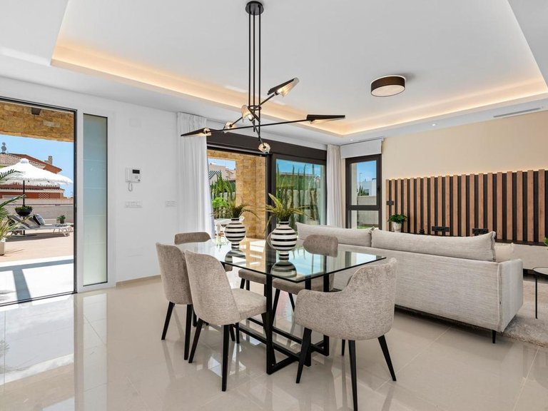 Villa for Sale in Ciudad Quesada, Alicante 5