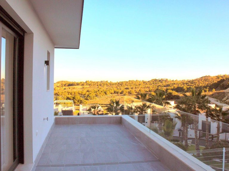 Villa for Sale in San Miguel De Salinas, Alicante 6