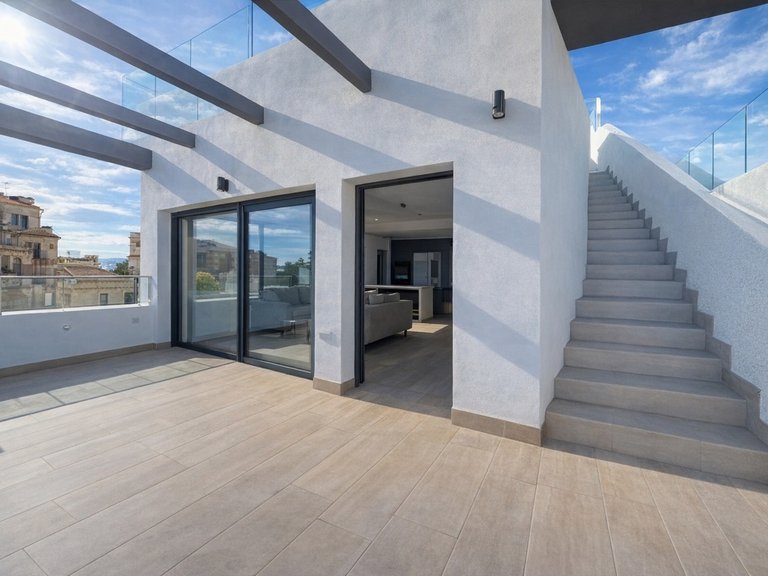 Apartment for Sale in Punta Prima, Alicante 1