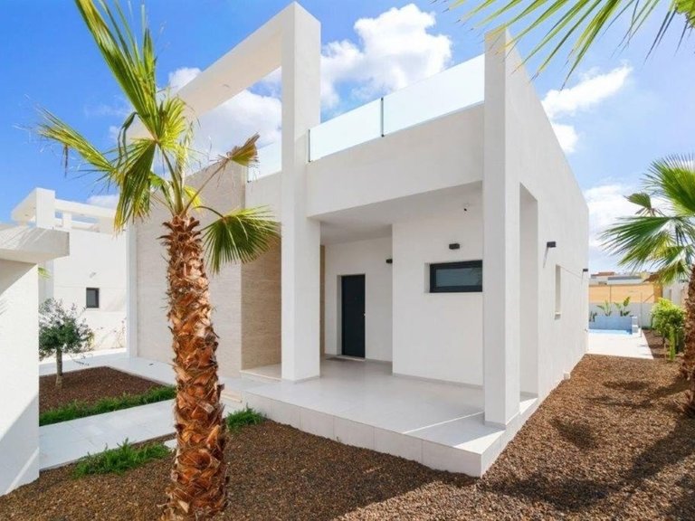 Villa for Sale in Benijofar, Alicante 10
