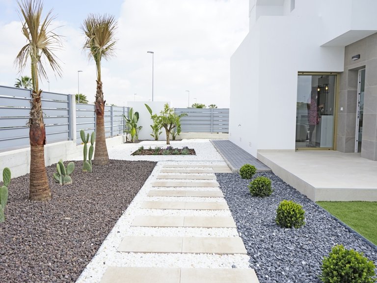 Villa for Sale in San Miguel, Alicante 5