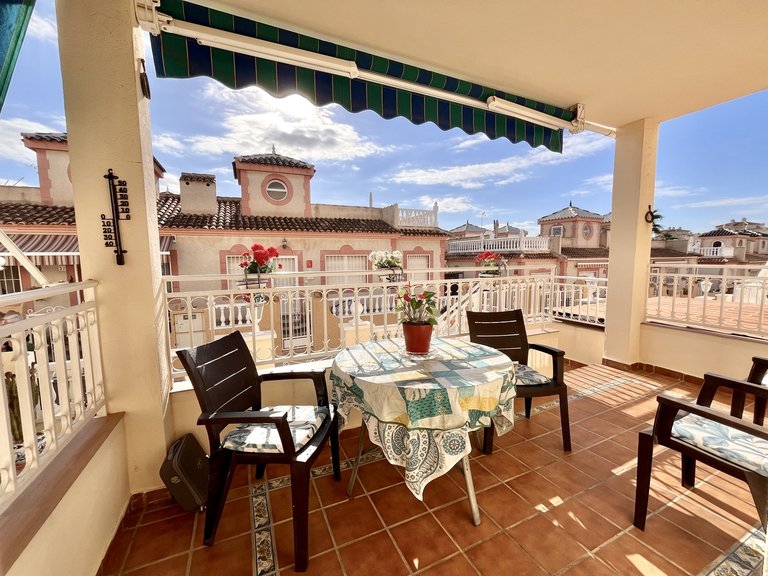 Apartment for Sale in La Florida, Alicante 30