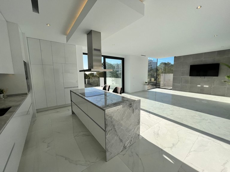 Villa for Sale in Las Colinas Golf Resort, Alicante 6