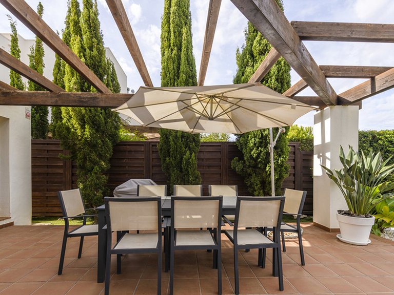 Villa for Sale in Las Colinas Golf Resort, Alicante 5