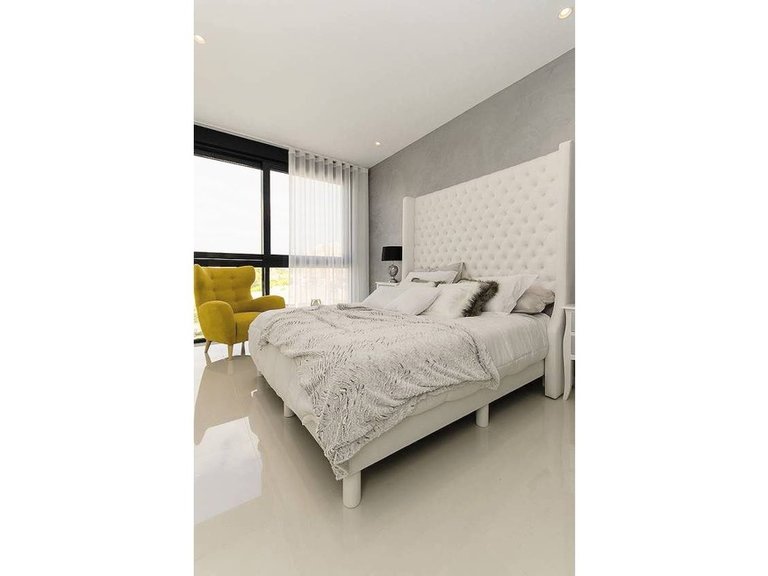 Villa for Sale in Cabo Roig, Alicante 12