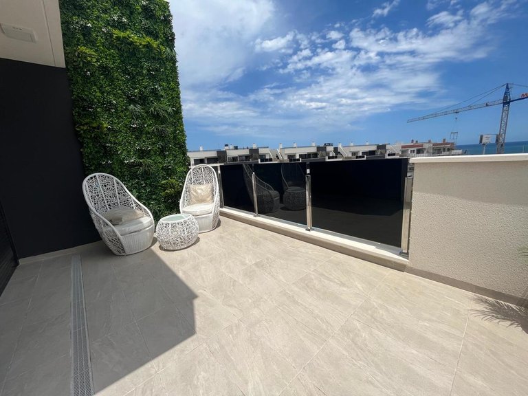Penthouse for Sale in Torrevieja, Alicante 4
