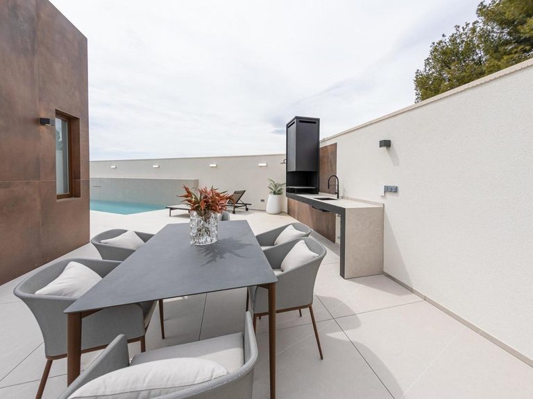Villa for Sale in Benidorm, Alicante 37