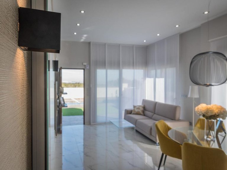 Villa for Sale in Villamartin, Alicante 8