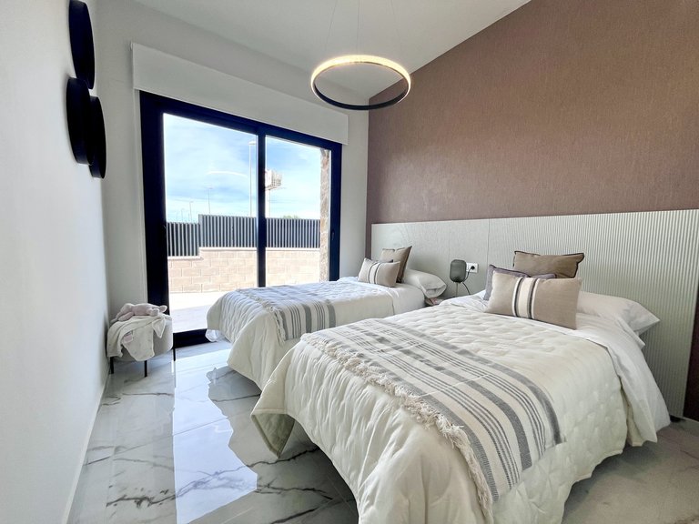 Villa for Sale in Cuidad Quesada, Alicante 10