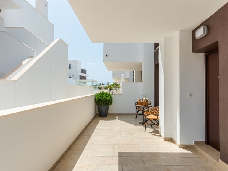 Villa for Sale in Pilar De La Horadada, Alicante 20