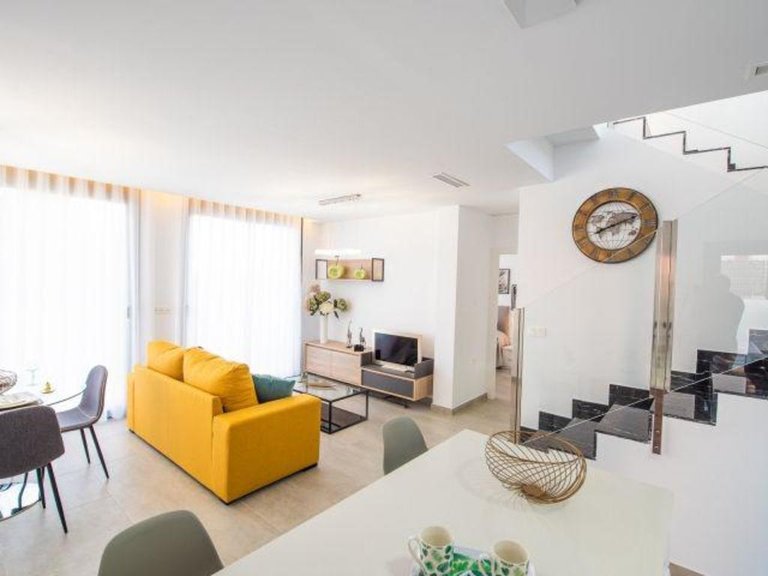 Villa for Sale in Los Montesinos, Alicante 18