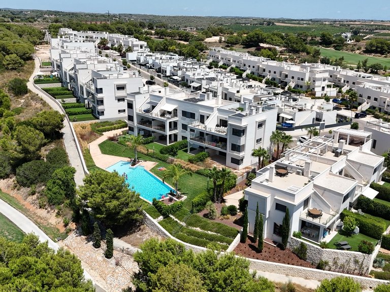 Penthouse for Sale in Lo Romero Golf, Alicante 3
