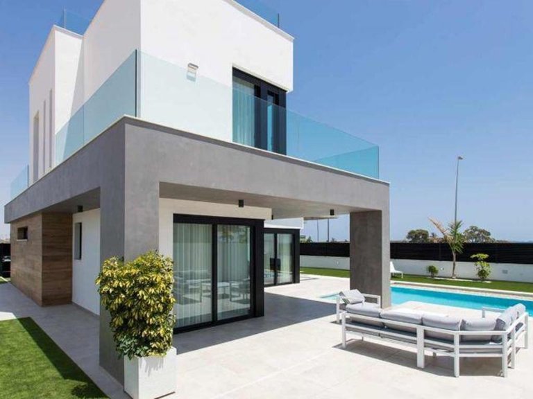 Villa for Sale in Los Alcazares, Murcia 32
