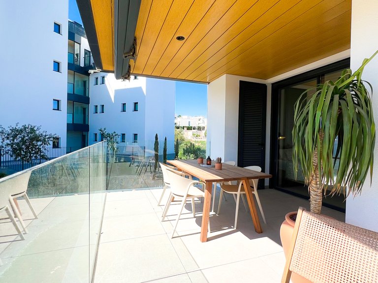 Apartment for Sale in Las Colinas Golf Resort, Alicante 21