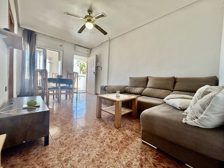 Apartment for Sale in Los Altos, Alicante 4