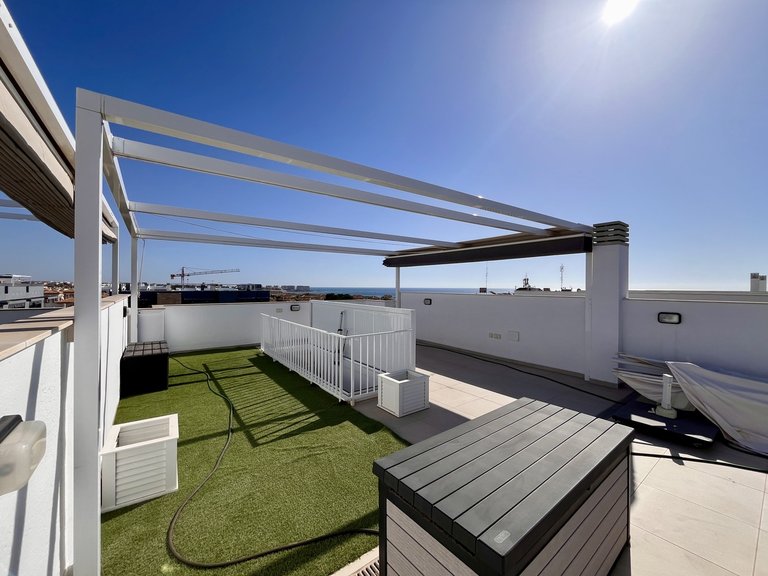 Penthouse for Sale in Torrevieja, Alicante 29