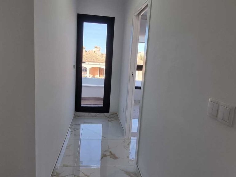 Villa for Sale in Los Montesinos, Alicante 24