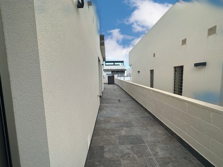 Villa for Sale in Villamartin, Alicante 24