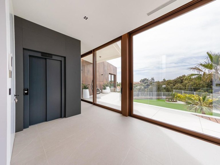 Villa for Sale in Benidorm, Alicante 34