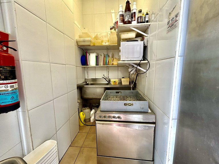 Commercial for Sale in Villamartin, Alicante 20